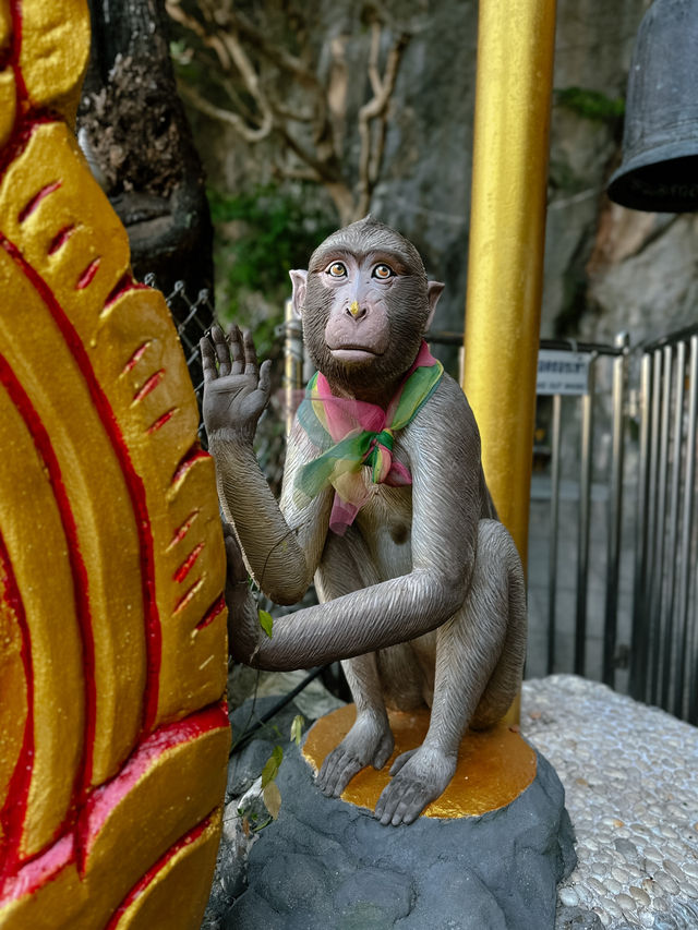 Wat Cha Am Khiri: A Hilltop Gem