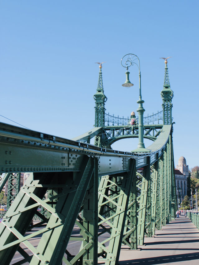 Liberty Bridge: A Summer Stroll Over Budapest’s Iconic Landmark