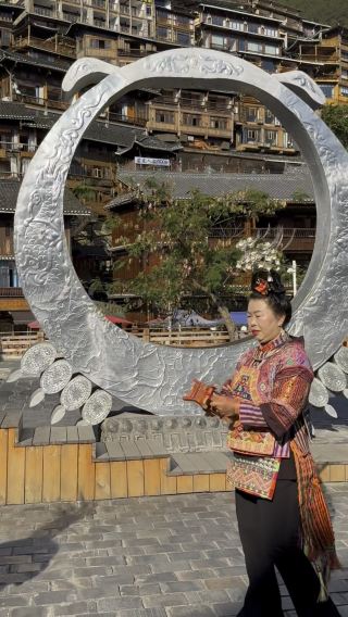 Culture and Beauty: A Memorable Evening in Xijiang Qianhu Miao Village