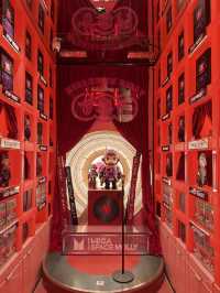 Popmart East Nanjing Road เซี่ยงไฮ้