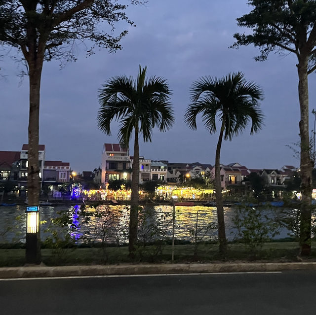 AMAZING HoiAn Memori Show