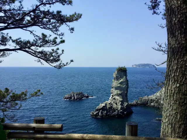 濟州島孤獨的海上守護者：외돌개