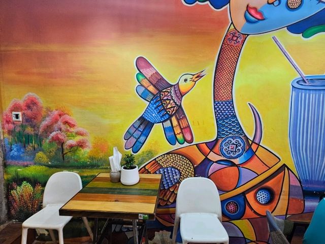 Noy's Fruit Heaven Restaurant and Bike Rental