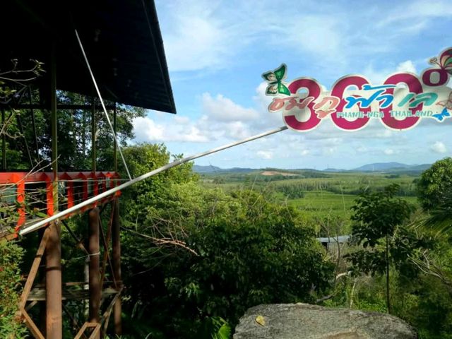 คาเฟ่พังงา บรรยากาศดี วิวสวย ใกล้สะพานสารสิน