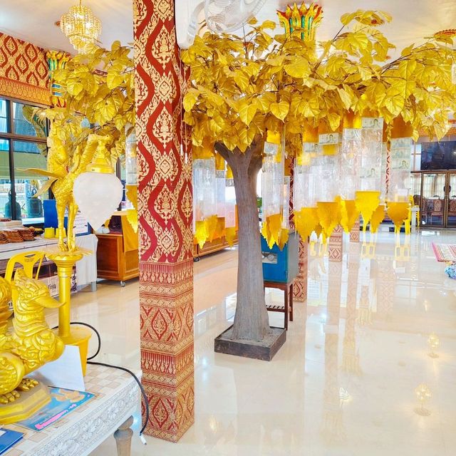 พระแก้วมรกตและพระอุปคุต