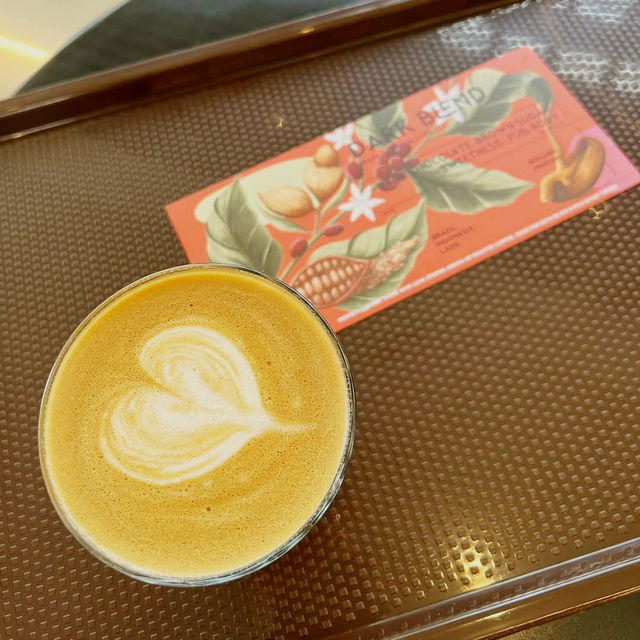 Artisan Perfection at Rolling Roasters Cafe