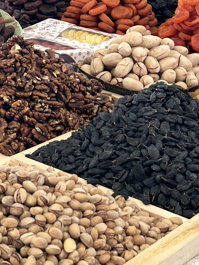 Uzbekistan Bazaar 
