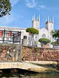 “Sail Through History: Discover Melaka’s Charm on the River Cruise!”