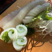 【食べ歩き】神奈川 江ノ島 魚見亭 新鮮なお刺身と名物が味わえる老舗定食屋さん