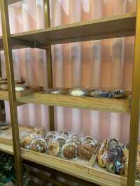Little Hara Pink Bakery: Sweet Treats in Tambolaka 🎂🍞