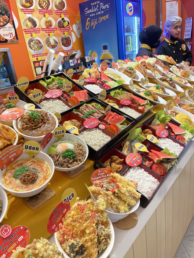 Enjoying a variety of Japanese foods in Petronas Twin Tower KLCC