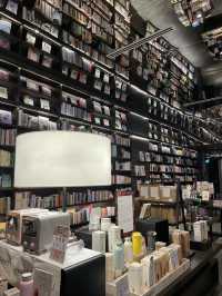 The bookstore paradise for life