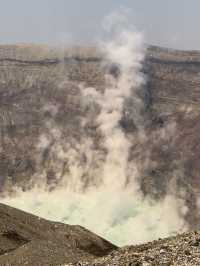 살아있는 활화산을 볼수있는곳!!