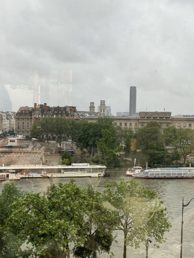 A Luxurious Parisian Escape at Cheval Blanc Paris