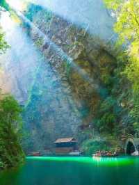Explore Enshi Gran Canyon in Hubei Province
