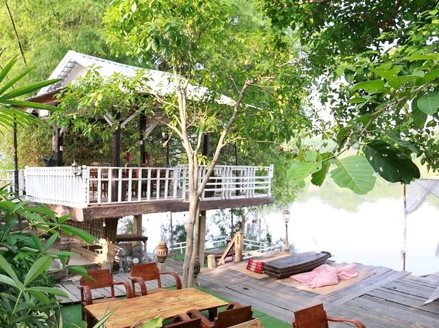 The Antique Riverside
