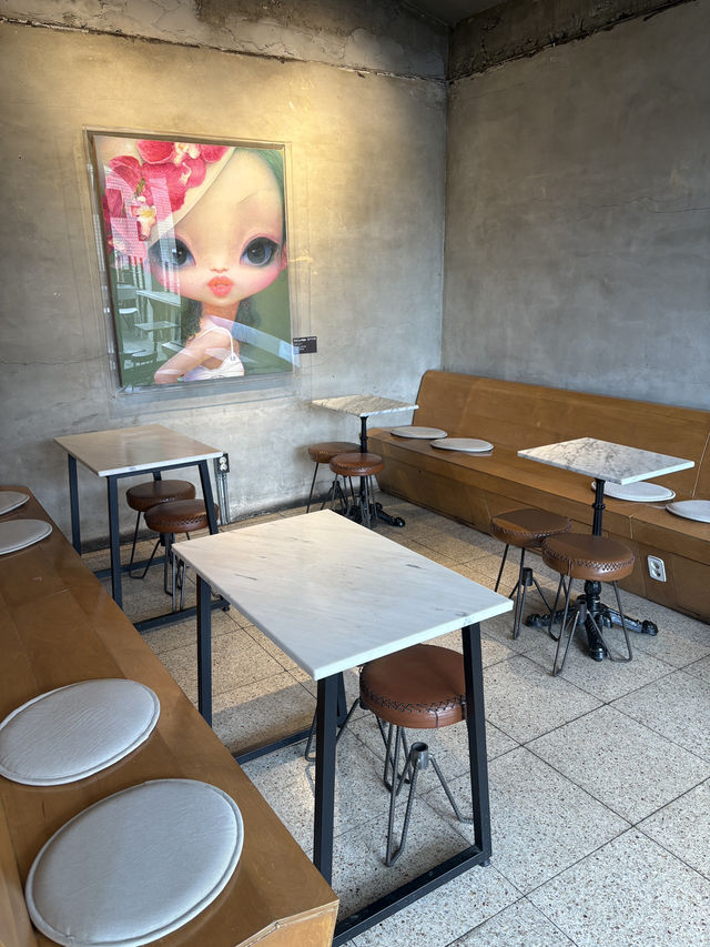 야외테라스를 즐기기 좋은 봄에는 ‘라스커피’☕️