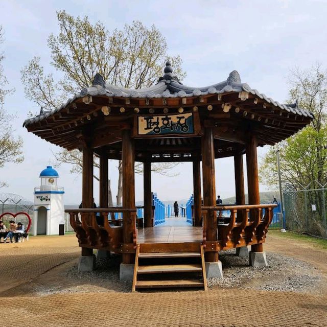 Imjingak Peace Park – Blossoms with a View of History