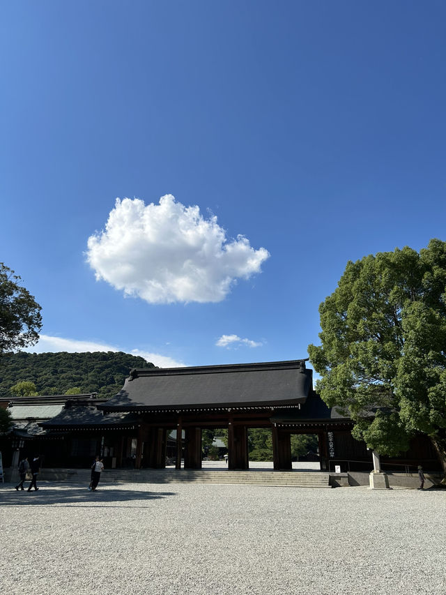 【奈良】初代天皇・神武天皇を祀る神社・橿原神宮 【奈良】初代天皇・神武天皇を祀る神社・橿原神宮