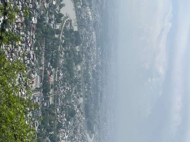 Everyone Must Visit Kashmir at least once in a life time