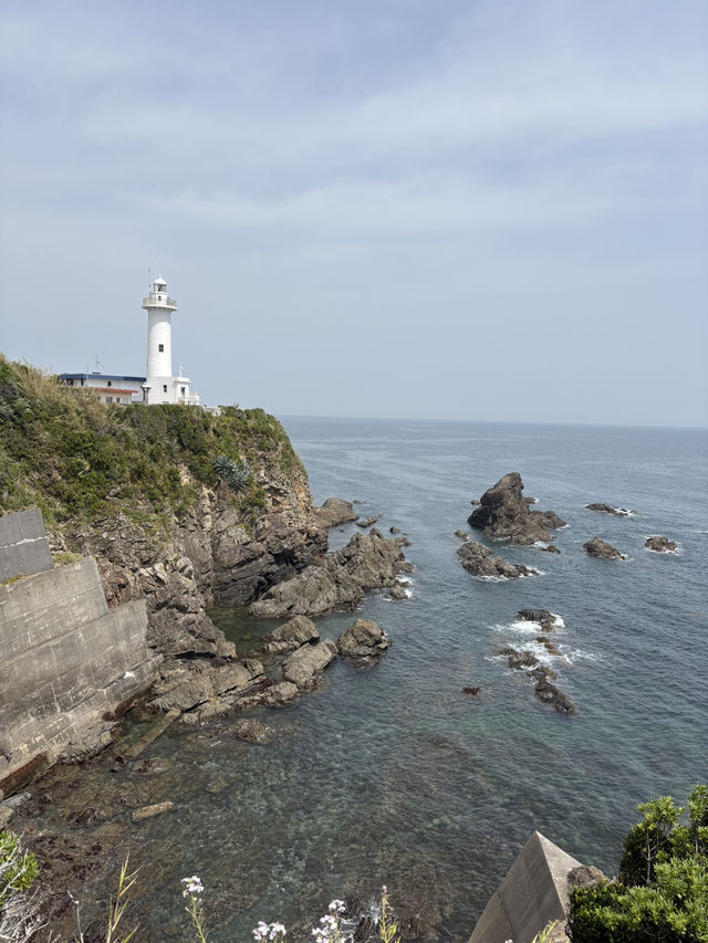 日本の灯台50選にランクインした絶景スポット！