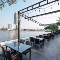 Away Bangkok Riverside Kene