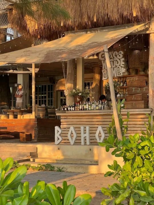 รึวิวร้านอาหารเเละคาเฟ่ ที่อาหารอร่อยแบบถูกใจ