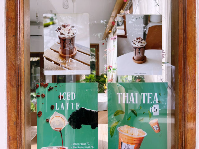 12cafe & bakery Ranong