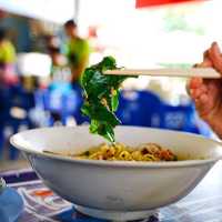 🍜 ก๋วยเตี๋ยวหมูสูตรโบราณ ตาเบิร์ด ต้มยำตำลึง