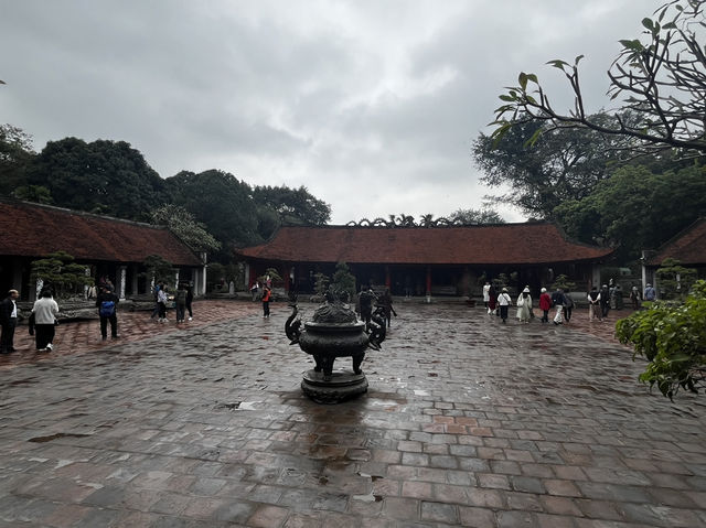 Discover the beauty of Hanoi Vietnam 