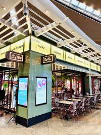 Petit Café Chef Wan: A Must-try Culinary Gem for Travelers 