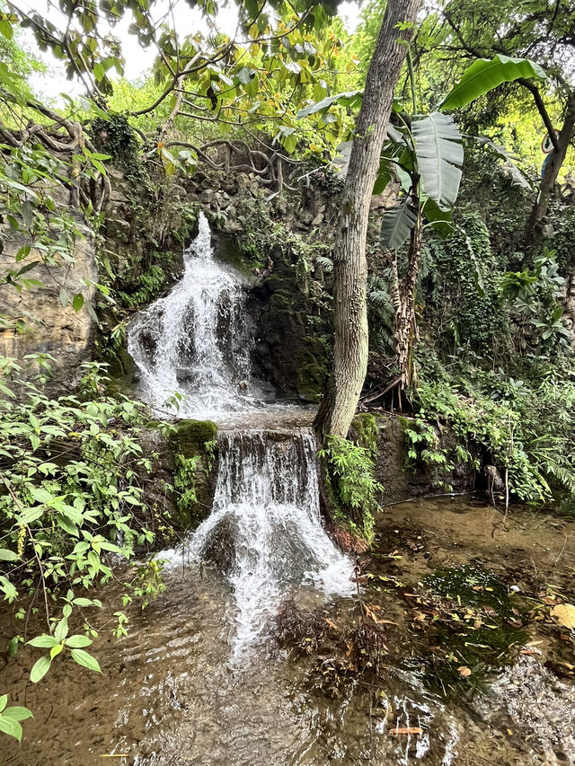 Exploring Huangguoshu Waterfall Scenic Area