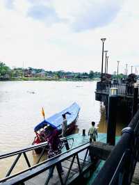 Kuching Waterfront Esplanade – A Scenic Must-Visit Along the Sarawak River