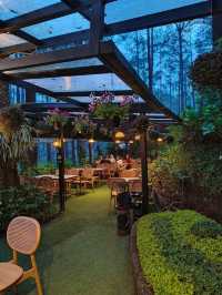 Lapinea Cafe & Resto