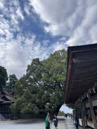 : 「港女征服金刀比羅宮！785級天梯爬上去你可以實現願望+神馬禁摸令 附商店街停車費回贈秘技🇯🇵」**    ---