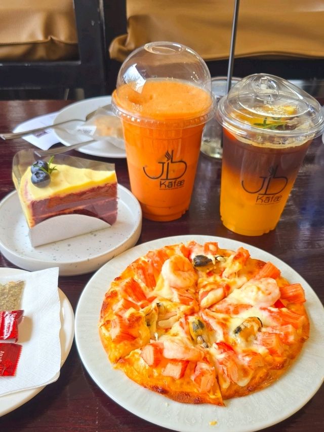 คาเฟ่เต่างอย จิบกาแฟคาเฟ่ กาแฟอร่อยมาก