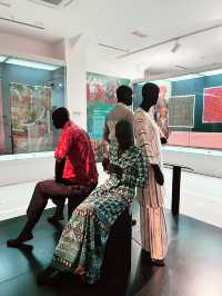 🎨 Pelangi Gallery: A Vibrant Tapestry of Malaysia’s Multicultural Textile Heritage