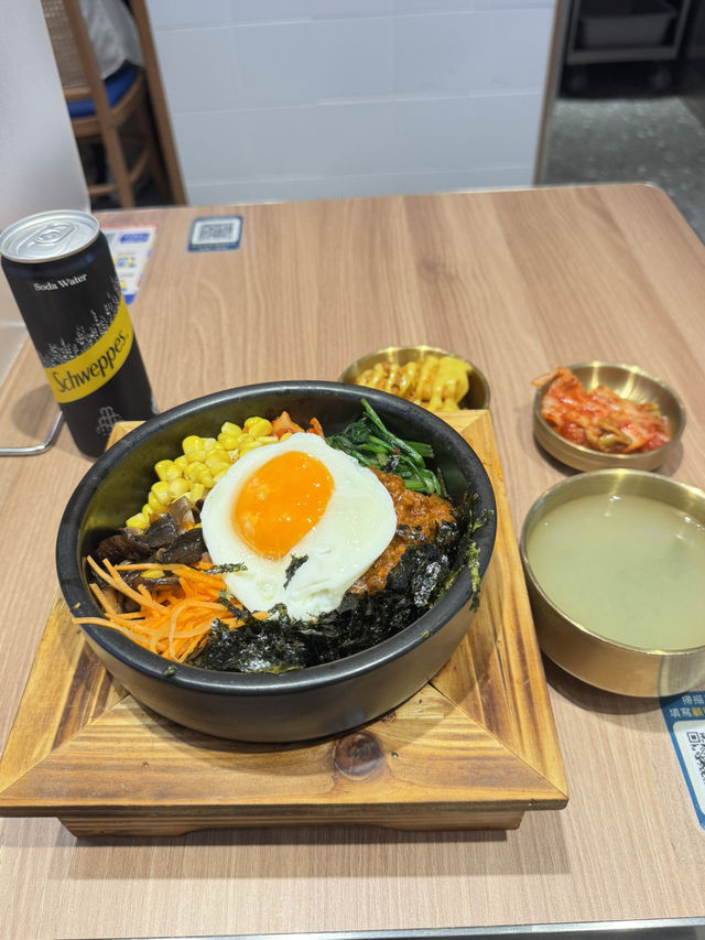 【香港】 50元新開平價韓式拌飯，新鮮熱辣仲包自助醬湯