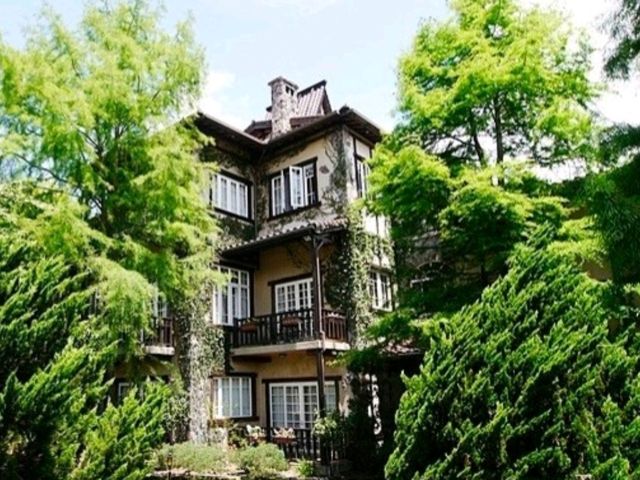 有絕美的中央山脈風景，也是前往合歡山看日出的必經之地