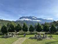 Stay a night with amazing view (Mount Kinabalu)