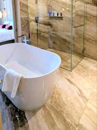 💤 Quick Layover Comfort – Divalux Resort & Spa Bangkok  🏨🌙🌴