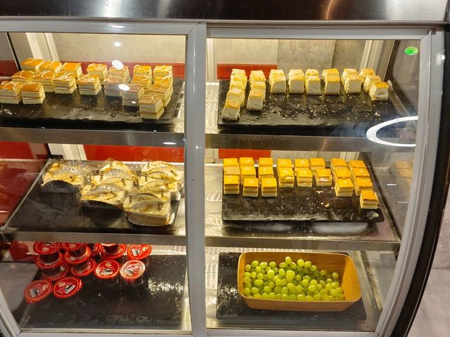 拼什鍋和牛烤串火鍋放題中壢威尼斯店