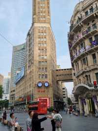 Nanjing Road Pedestrian Street: A Grand Architectural Stroll