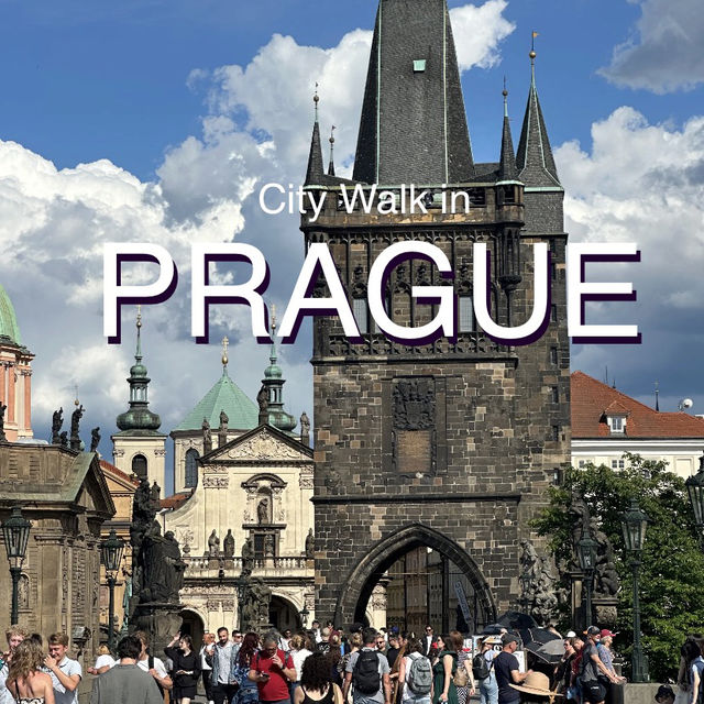 Prague's Old Town Square: The Heart of the City! 🏰🇨🇿