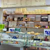 Margaret cafe