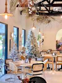 Café De Nicole’s Flower Singapore