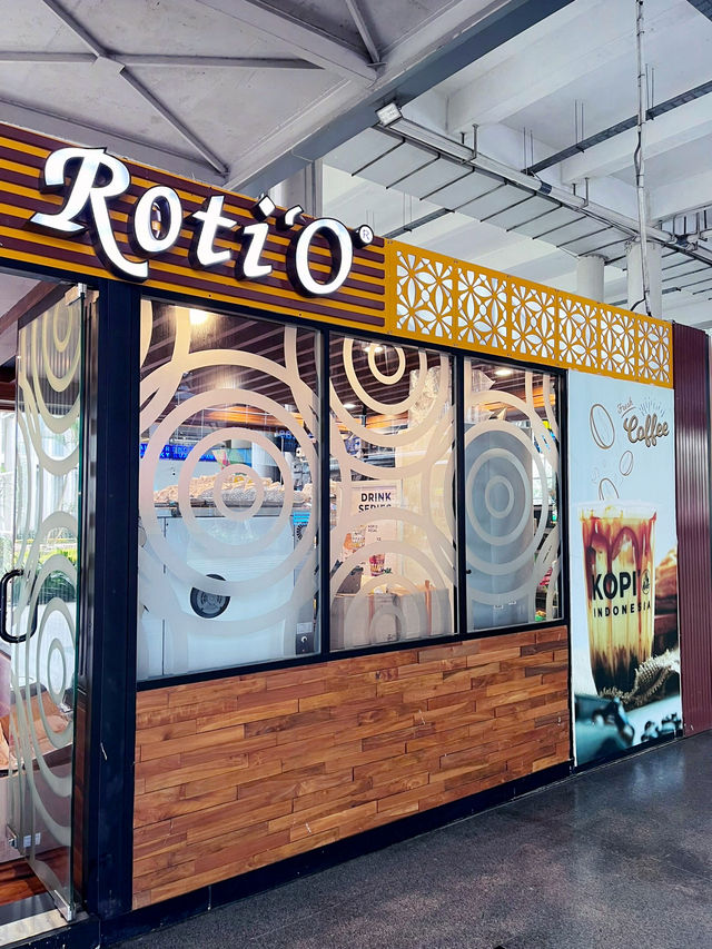 Roti’O: A Must-Try Coffee & Pastry Delight in Indonesia 