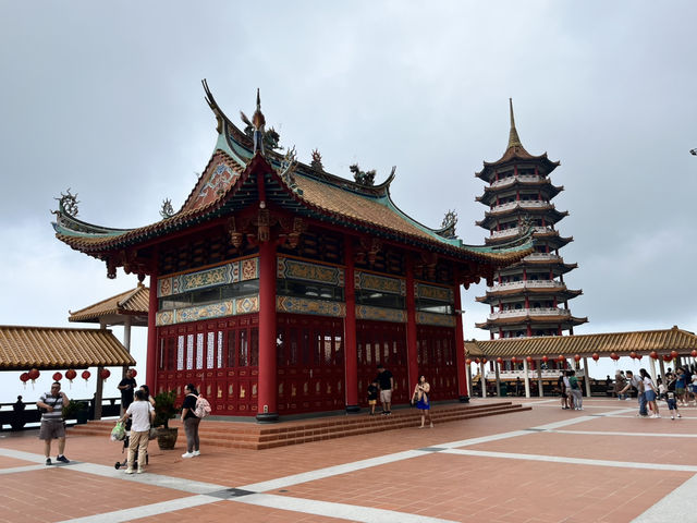 🌄 Tranquil Escape at Chin Swee Temple, Genting Highlands 🛕✨