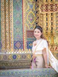  ใส่ชุดไทยไปวัดราชบพิธฯ