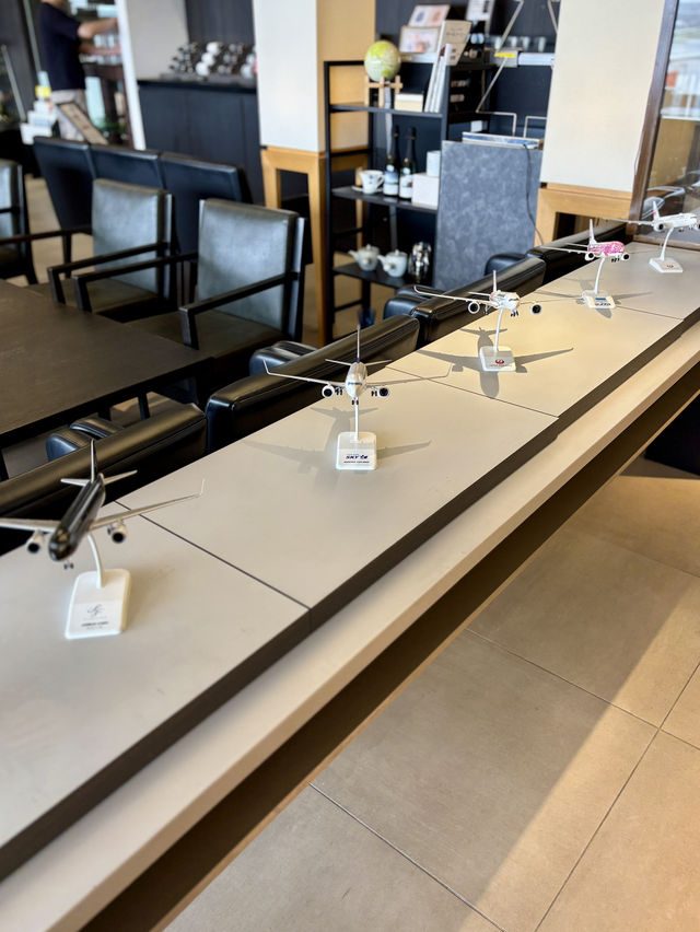 【東京・羽田空港】静けさと香りを添える空港カフェ「TRAVELER’S COFFEE」